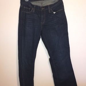 529 Curvy Bootcut Levis